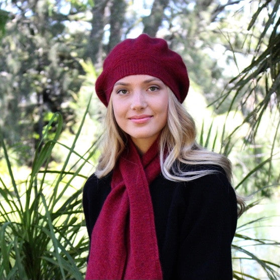 Merino and possum dash beret in colour Raspberry