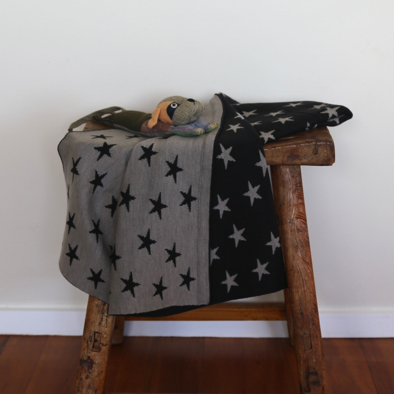 Babies Cot Blanket in colour Granite & Chateau.