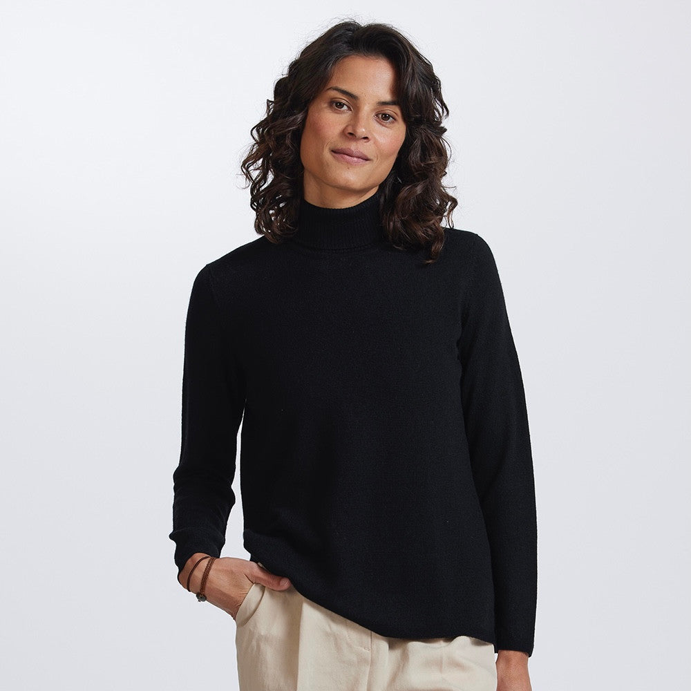 Royal Merino - 100% Merino - Classic Polo, Black. 