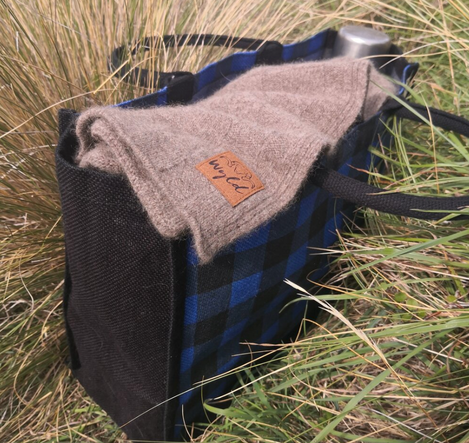 Wyld - Natural Selection Throw/Blanket (WYLDTHR)