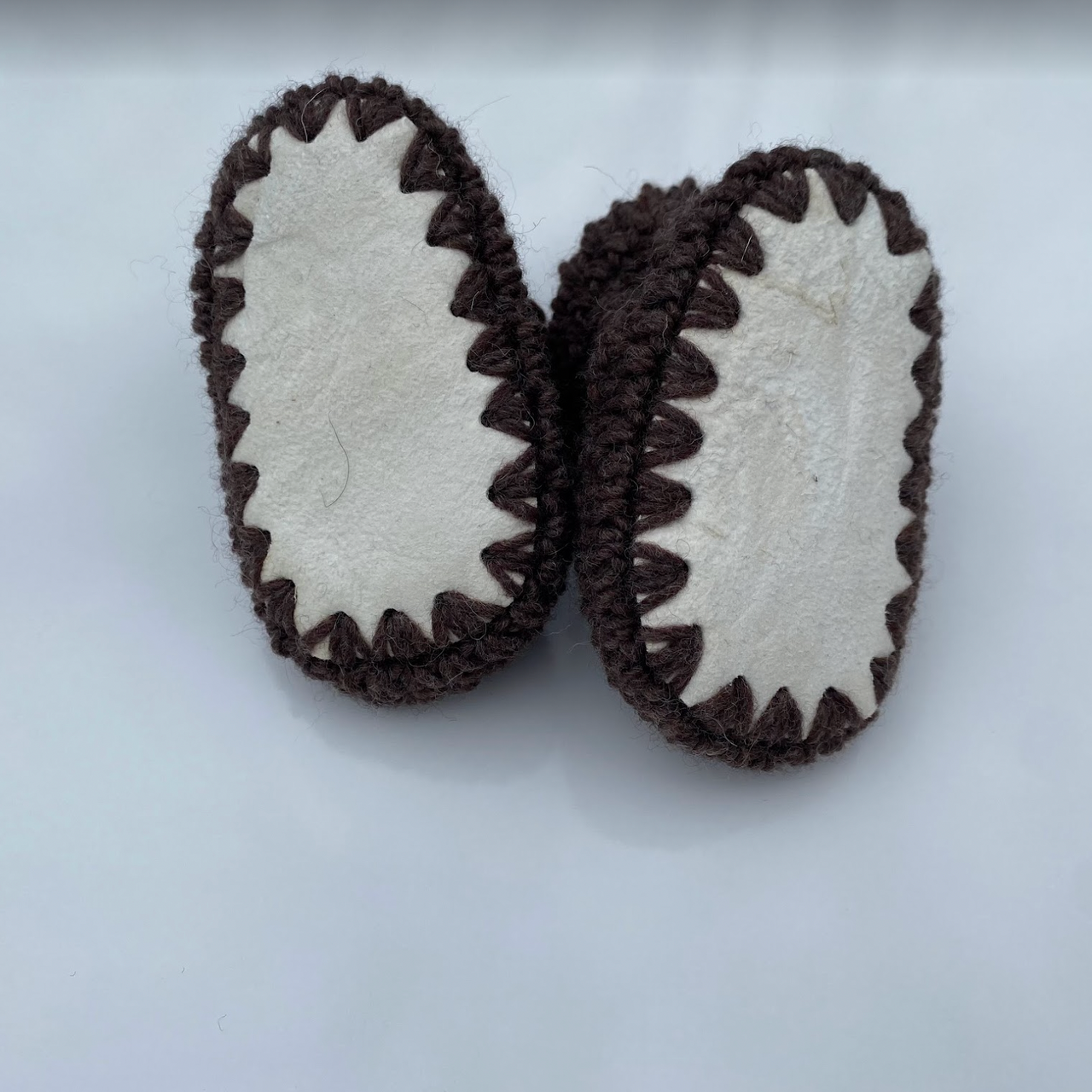 Sheepy Feet Crochet Bootee (SFCBTE)Brown
