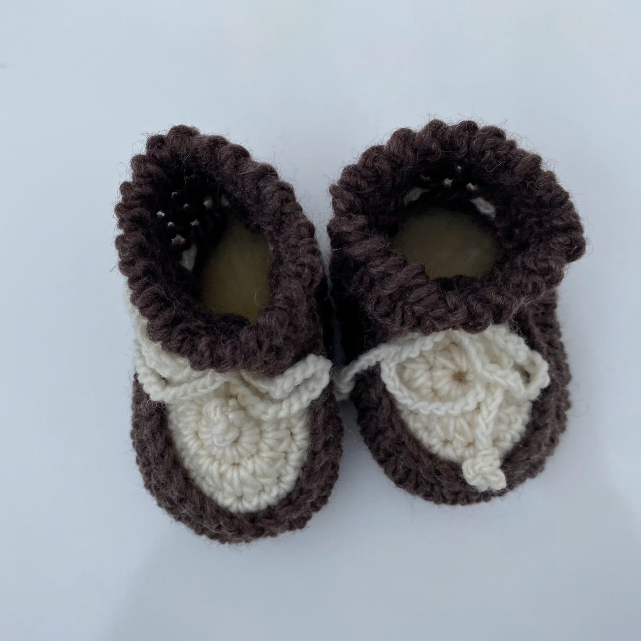 Sheepy Feet Crochet Bootee (SFCBTE)Brown/Cream