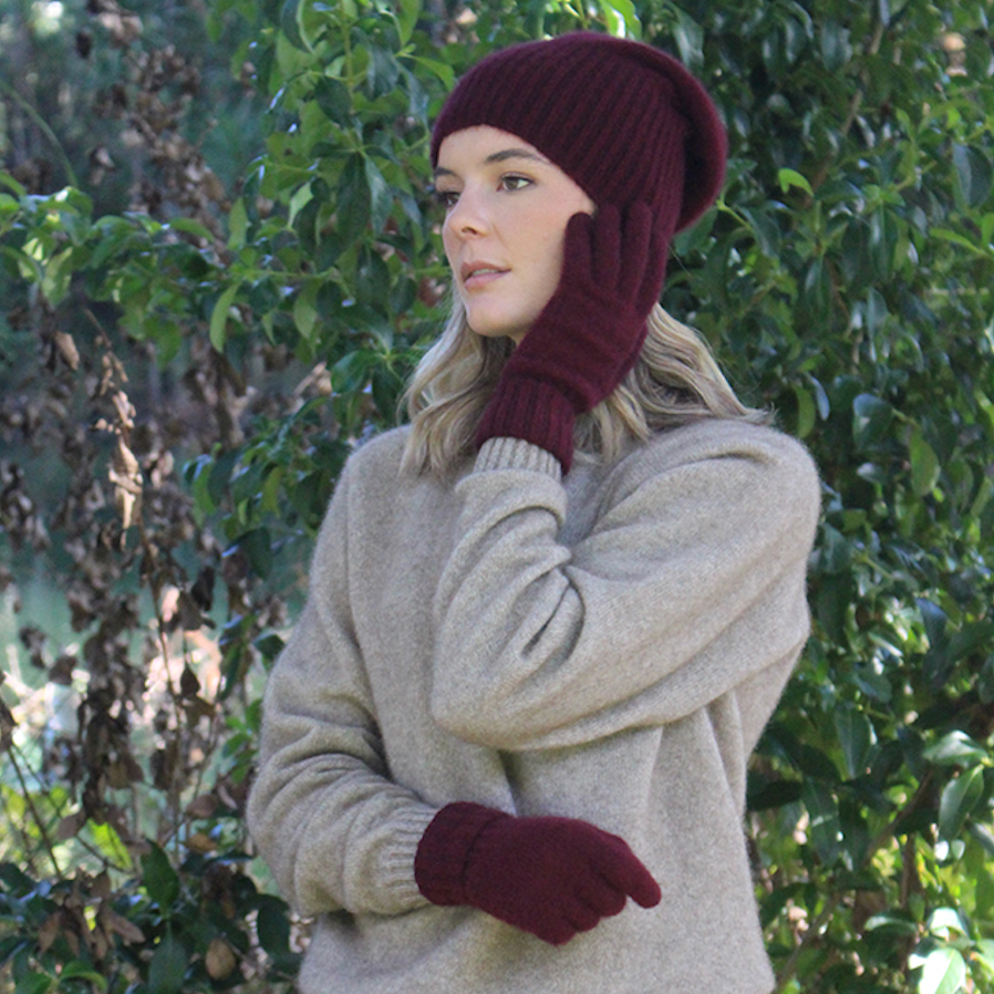 Lothlorian - Turn Back Glove (9730)Pinot