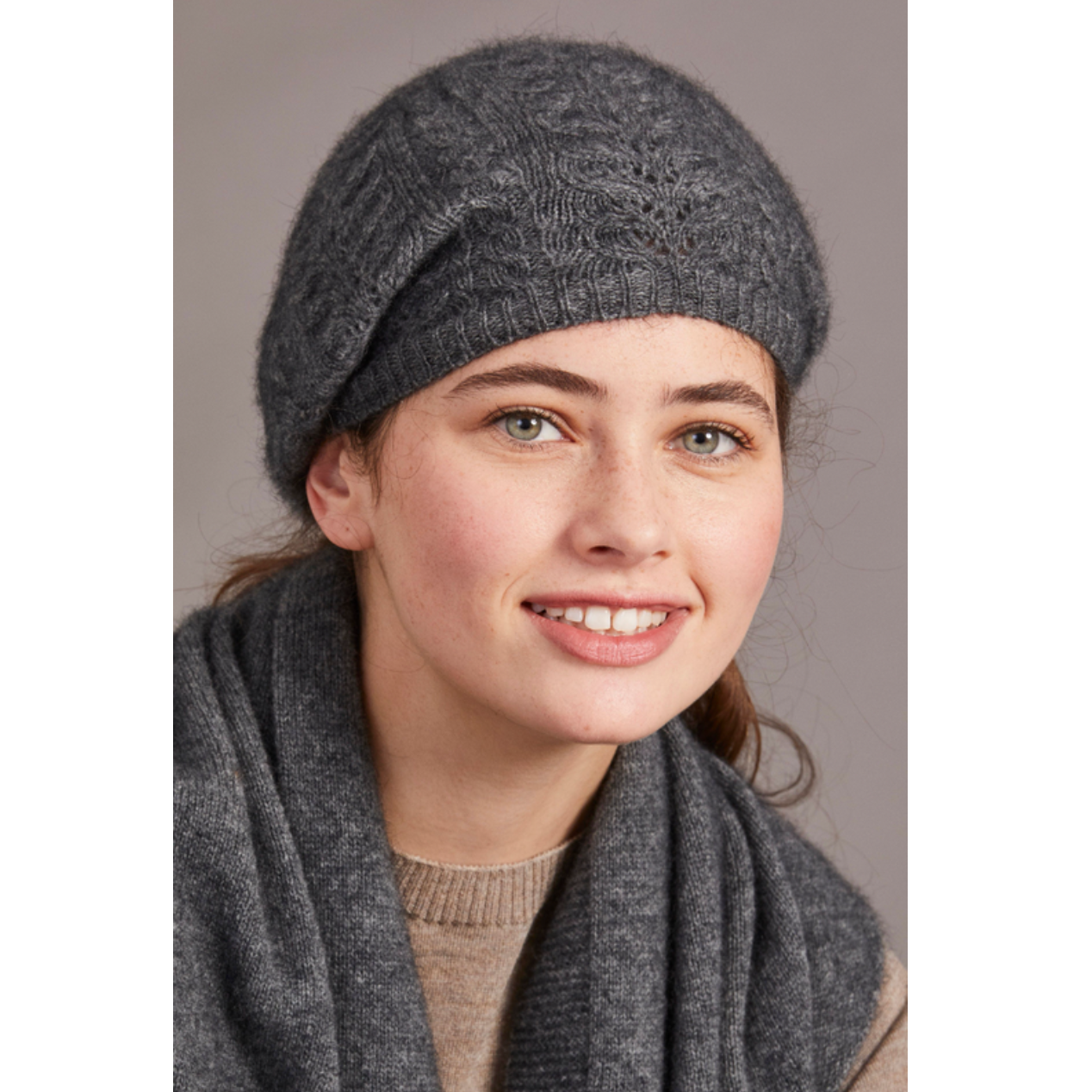 Merino & Possum Cable Beret in colour Pewter