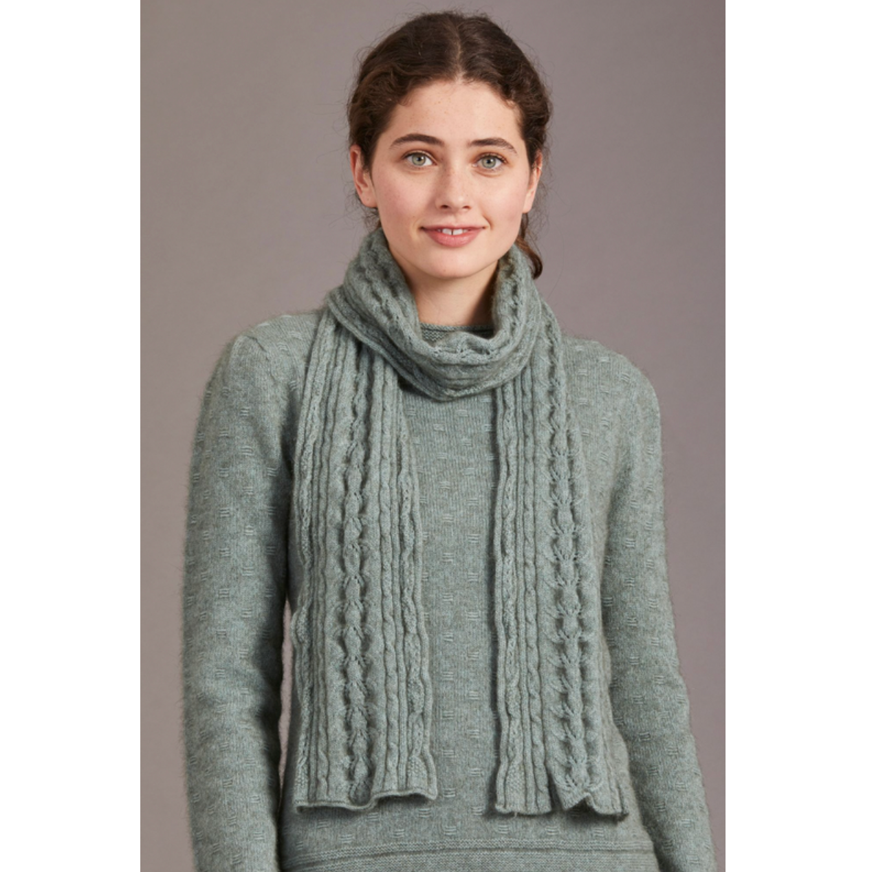 Merino and Possum Cable Scarf in colour Mint