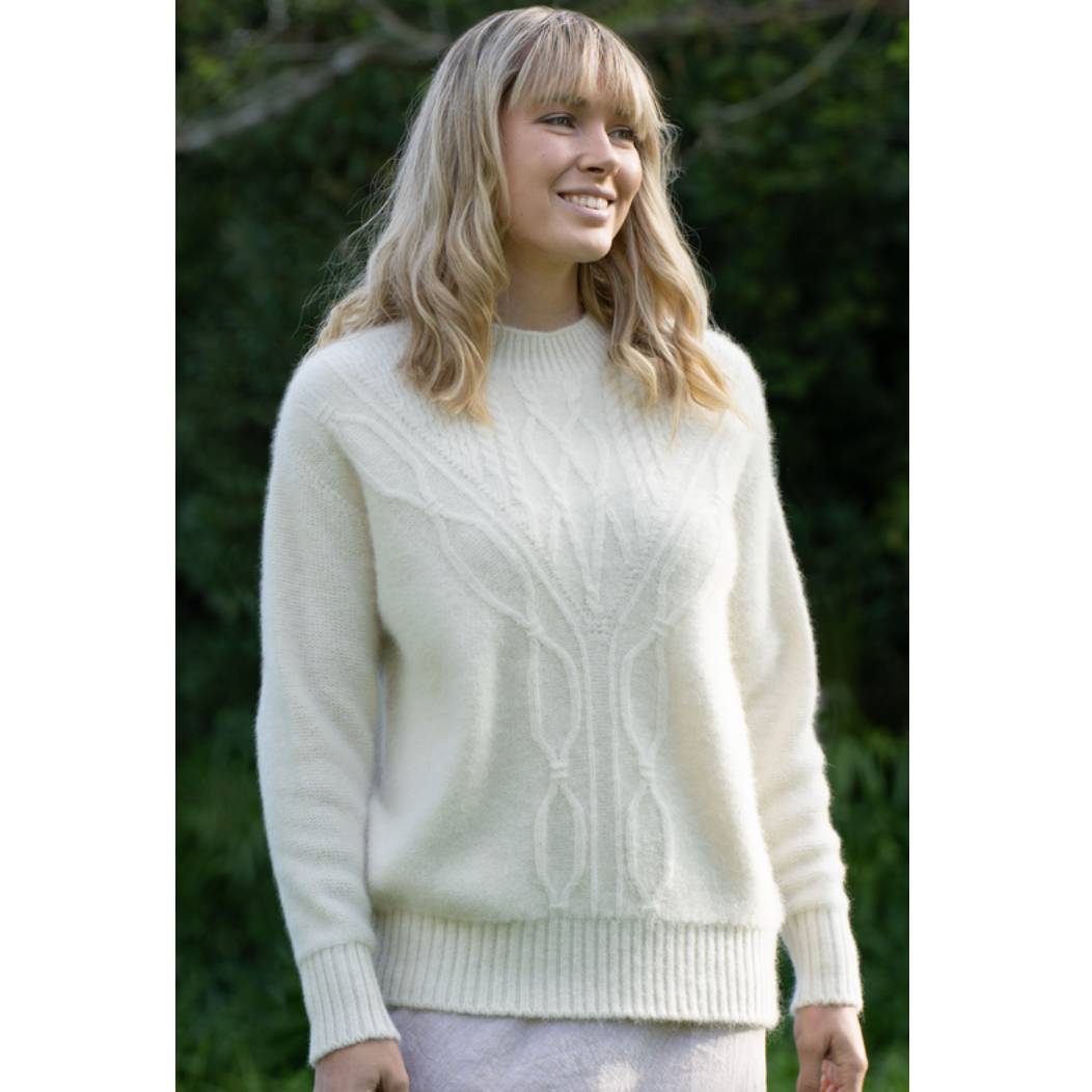 Lothlorian - Alpaca Crew Neck Cable Jumper (ALP076)Natural