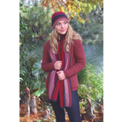 Woman wearing tempo scarf in colour Pink
