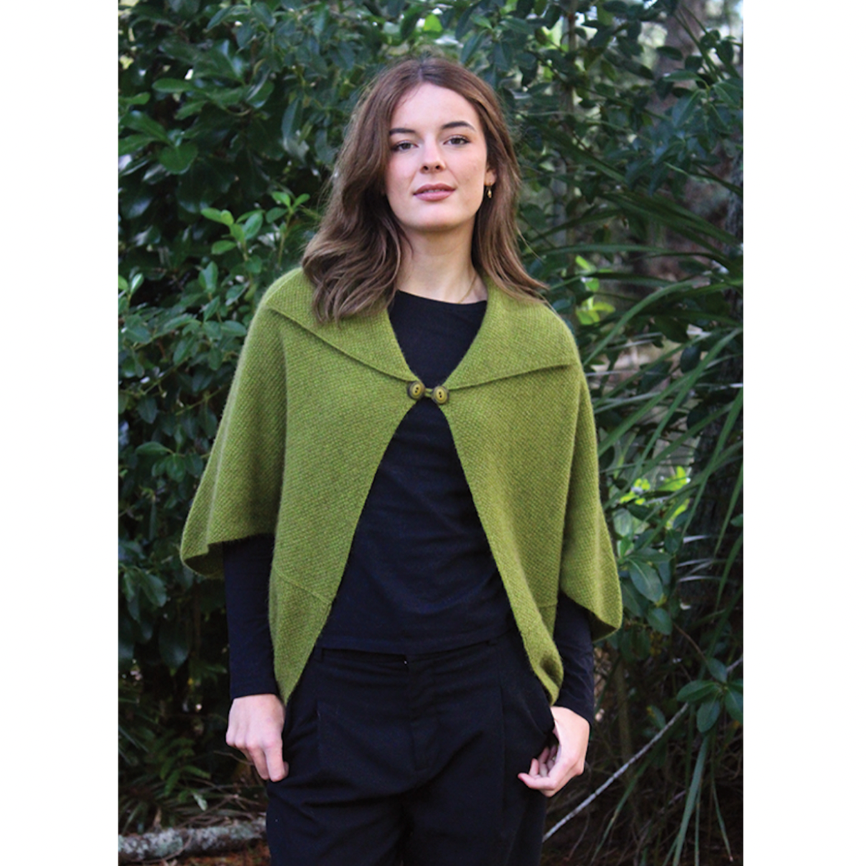 Lothlorian - Merino & Possum Weka Cape (9996) Olive.