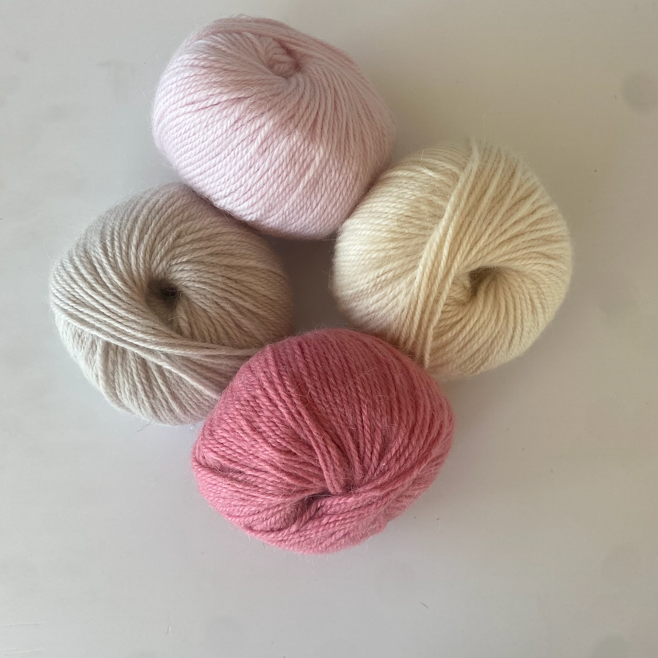 Crucci - Aella Alpaca + Merino 8Ply 50gm Wool (AellaWool)