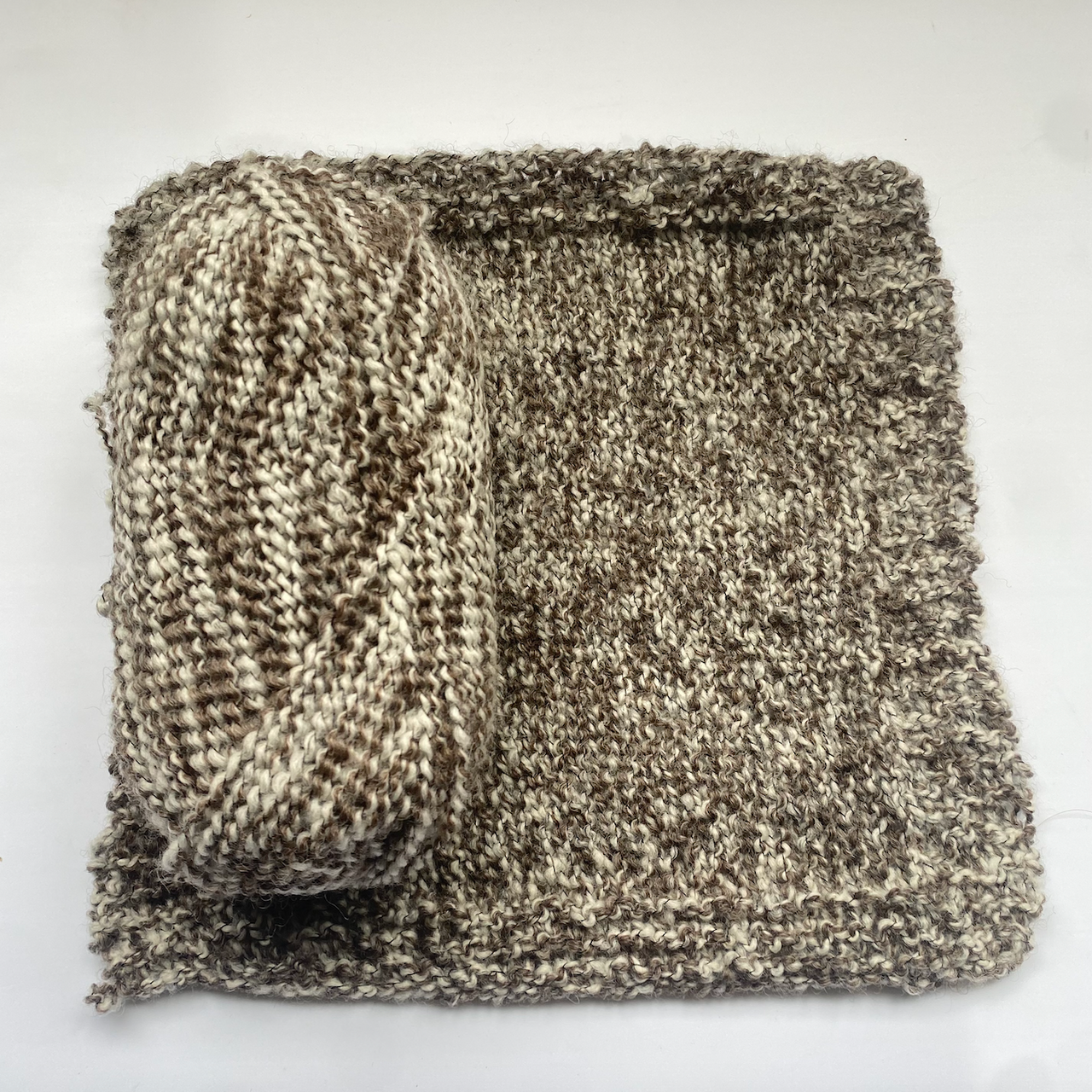 Black Hills Natural Coloured Undyed 14 Ply Boucle Wool (Blkhls14bcle)