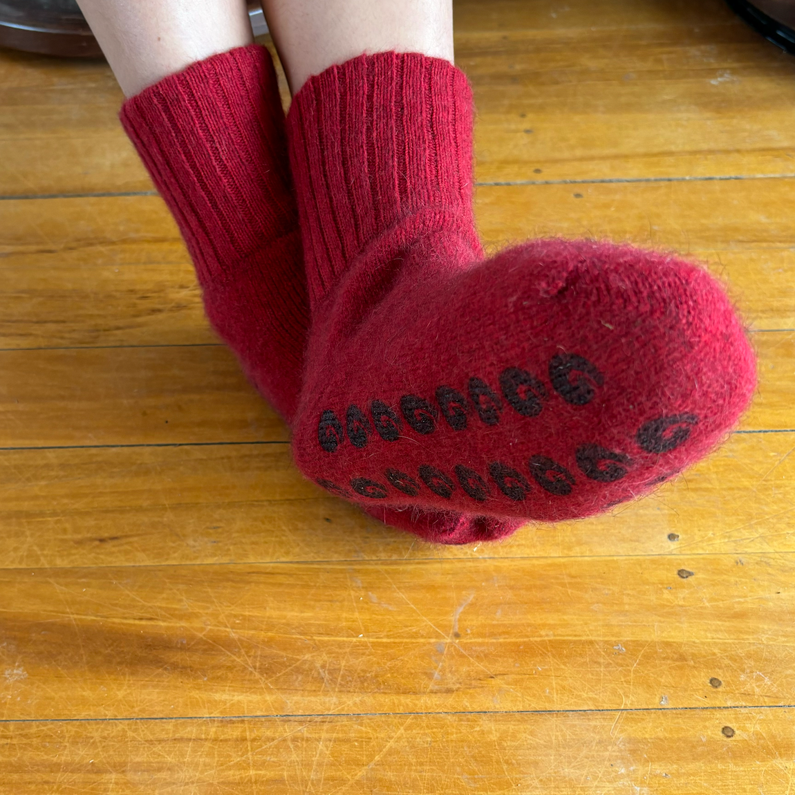 Lothlorian - Merino & Possum House Sock Red