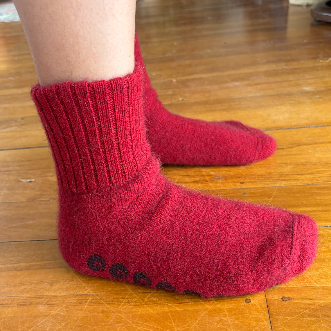 Lothlorian - Merino & Possum House Sock Red