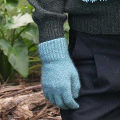 Lothlorian - Merino & Possum Plain Gloves (9901)Sage
