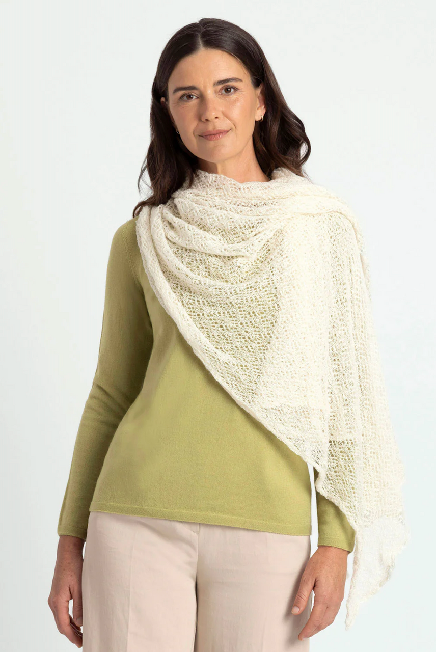 Royal Alpaca Lace wrap in Natural