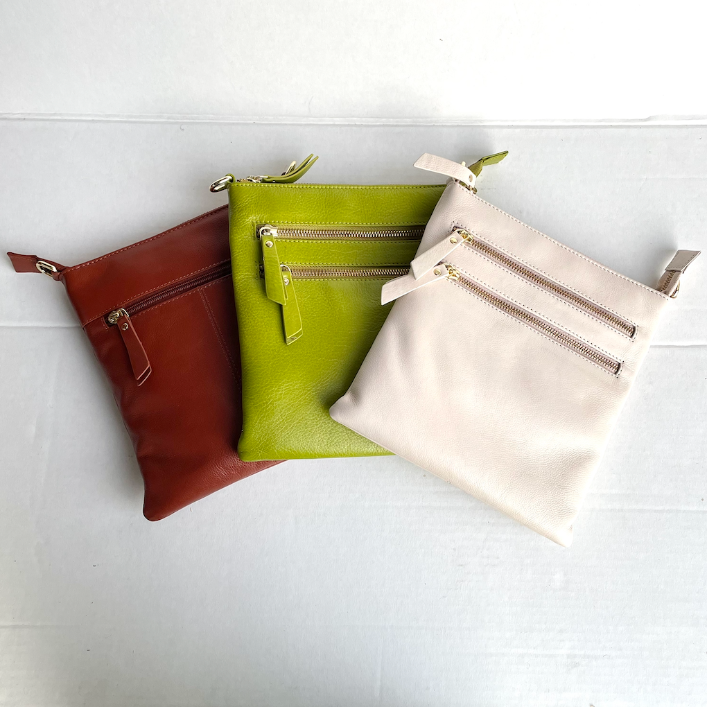 Baron - Leather Medium Handbag (2545)
