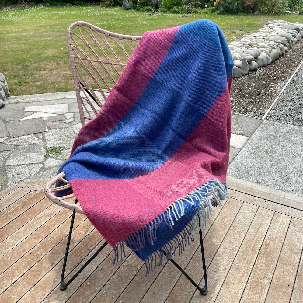 Klippan - Lambswool and Gotland Check Throw Mauve