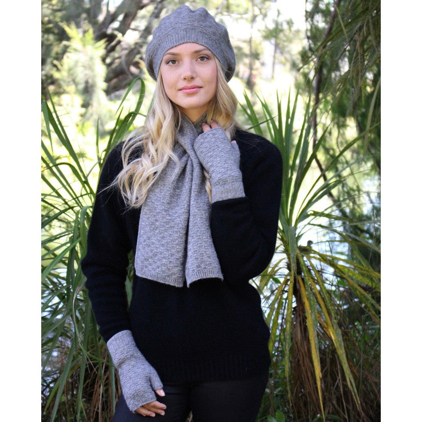 Scarf, beanie, gloves accessory set in colour Silver