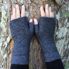 Fingerless gloves in colour Charcoal