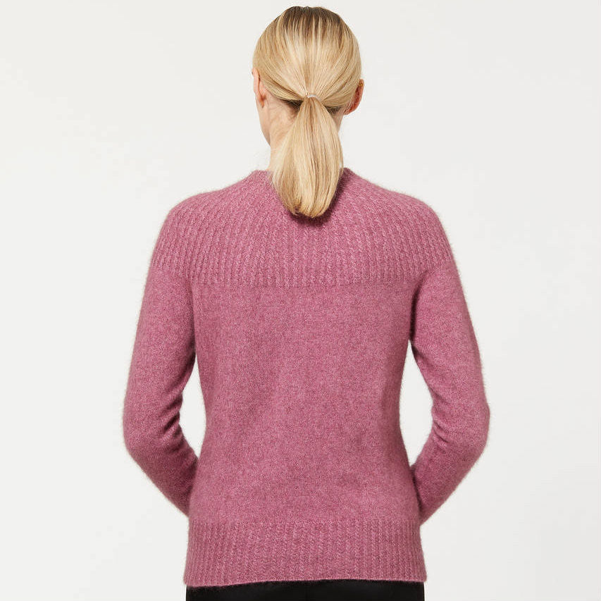 Heather colour cable jersey. Back view