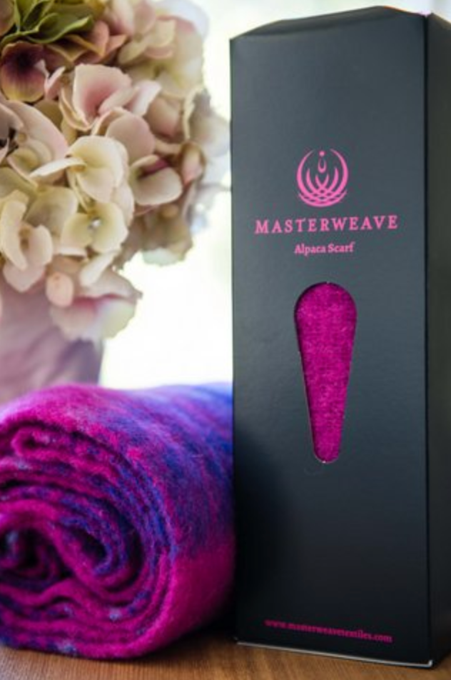 Alpaca fur scarf in Fuchsia Check