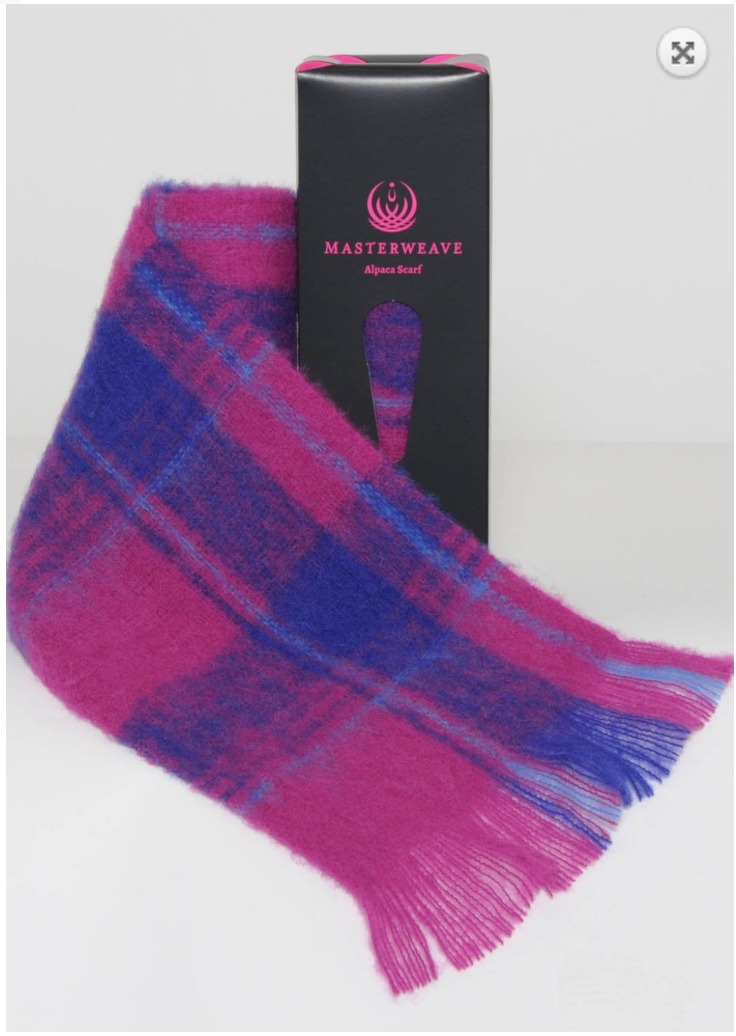 Alpaca fur scarf in Fuchsia Check