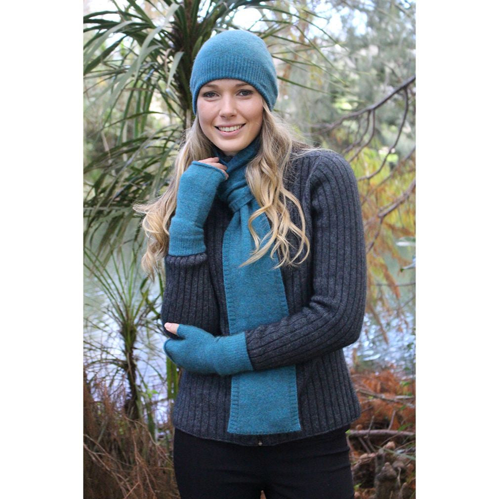 Lothlorian - Merino & Possum Loop Scarf (9908)